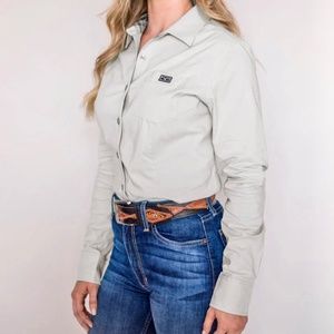 Kimes Ranch Ladies Linville Long Sleeve Button Up, Grey NWT